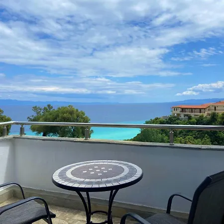 Marianna Sea View 阿菲托斯